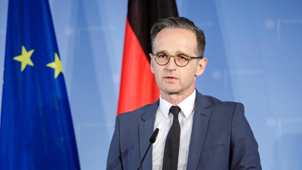 Außenminister Heiko Maas gibt vor einer Videokonferenz mit den anderen Außenministern der EU Staaten ein Statement für die Presse. (Quelle: dpa)