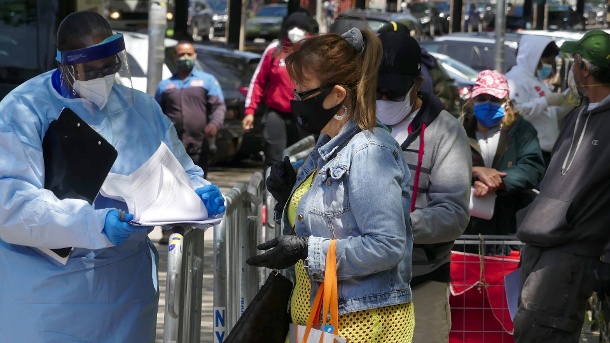 Szene in New York: Die USA bleiben weiter Schwerpunkt der Corona-Krise. (Quelle: imago images/ZUMA Wire)