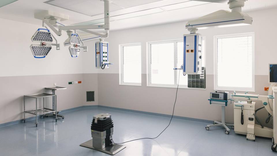 Ausgeräumt: Ein Operationssaal im Klinikum Ortenau in Oberkirch, Baden-Württemberg